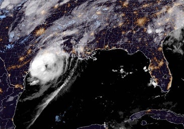 El paso del huracán 'Beryl' deja ocho muertos en Estados Unidos y un apagón masivo en Texas