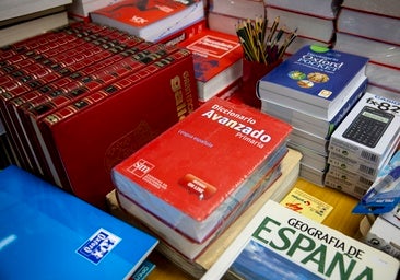 Admiten un recurso contra dos libros de texto de catalán «manipulados»