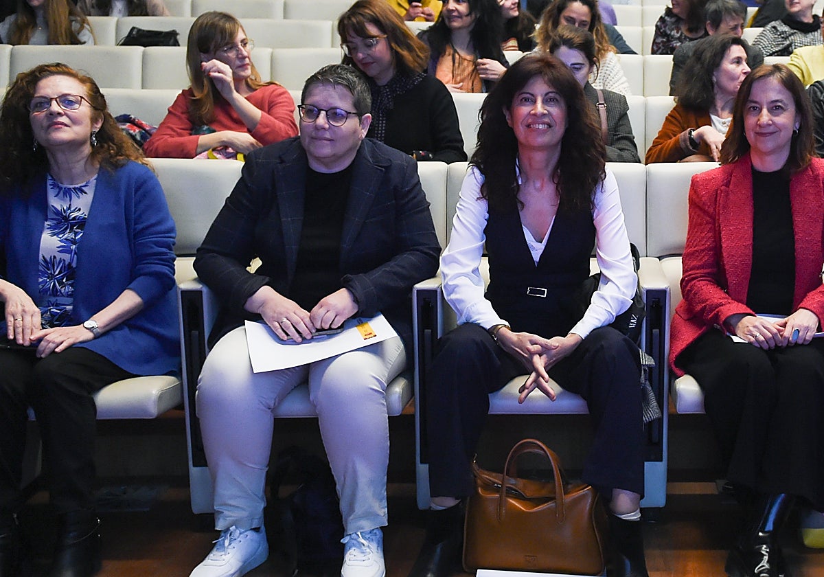 Redondo, en un acto con Isabel García en febrero