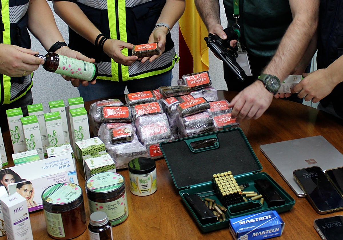 Desmantelan una organización criminal que vendía de formar ilegal pastillas adelgazantes