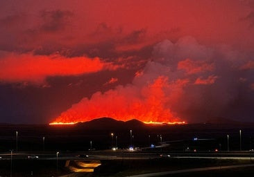 Entra en erupción por sexta vez un volcán en Islandia y obliga a evacuar de nuevo la localidad de Grindavik
