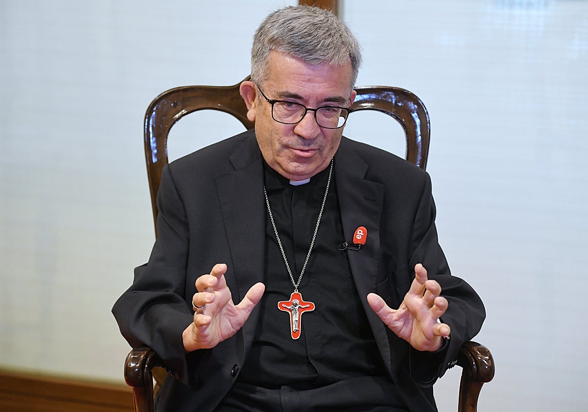 Imagen del presidente de la CEE y arzobispo de Valladolid, Luis Argüello