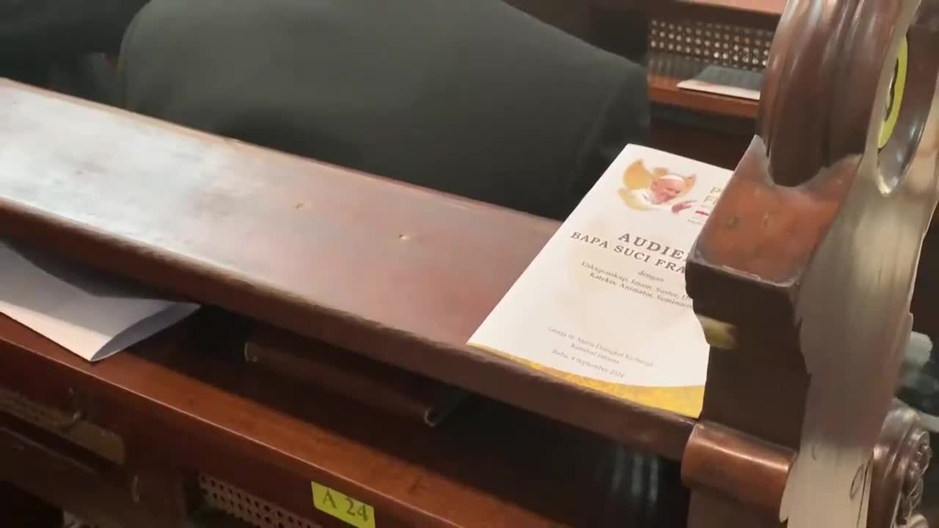 El papa Francisco se reúne con el clero de Indonesia