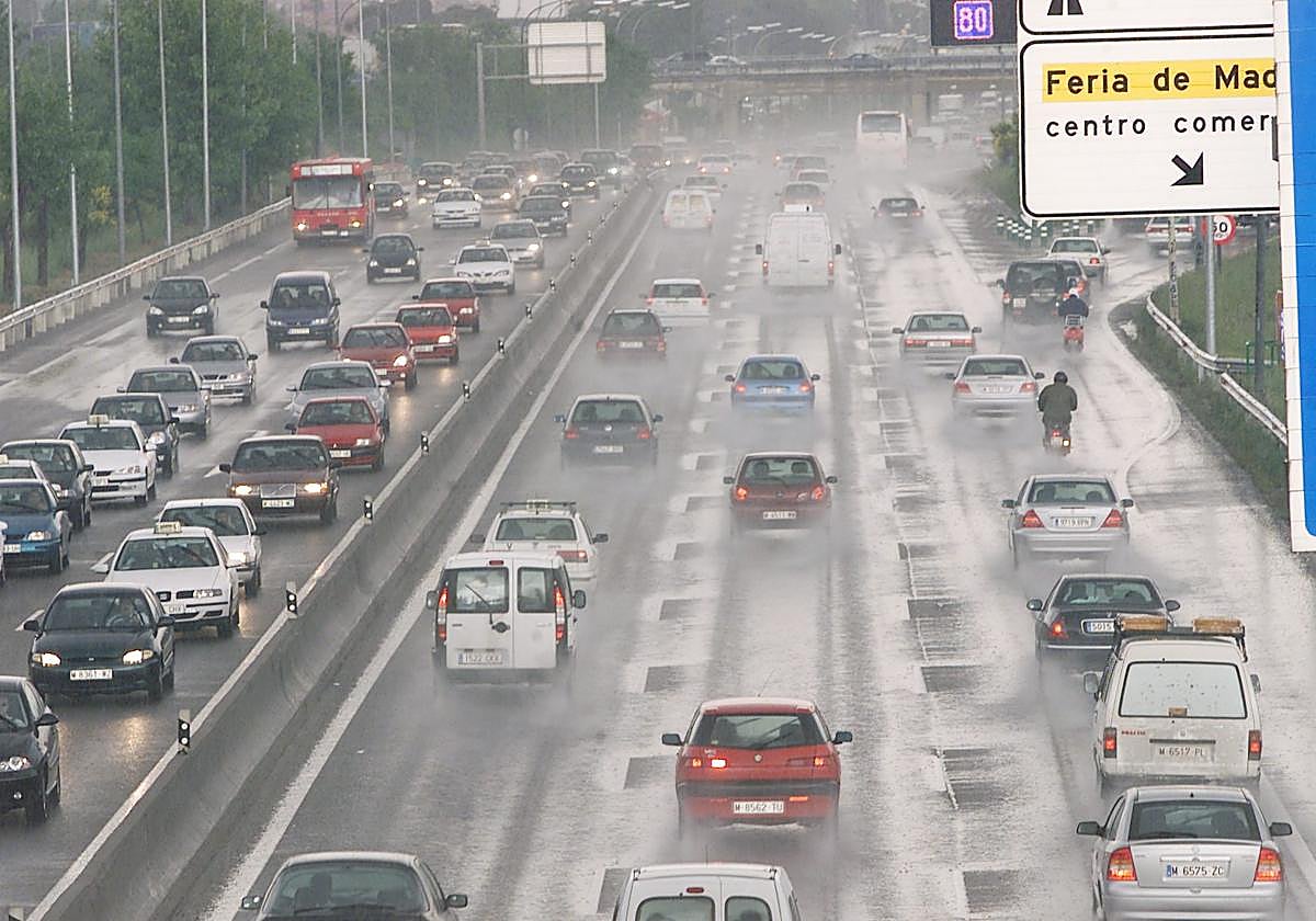 La Aemet avisa de la llegada de tormenas y descenso térmico en España