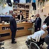 El Papa deja una propina de 100 euros tras tomarse un café en un bar de Luxemburgo