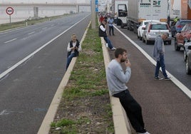 Estado de carreteras y trenes afectados por la DANA: la DGT solicita que nadie circule por Valencia ni Castellón