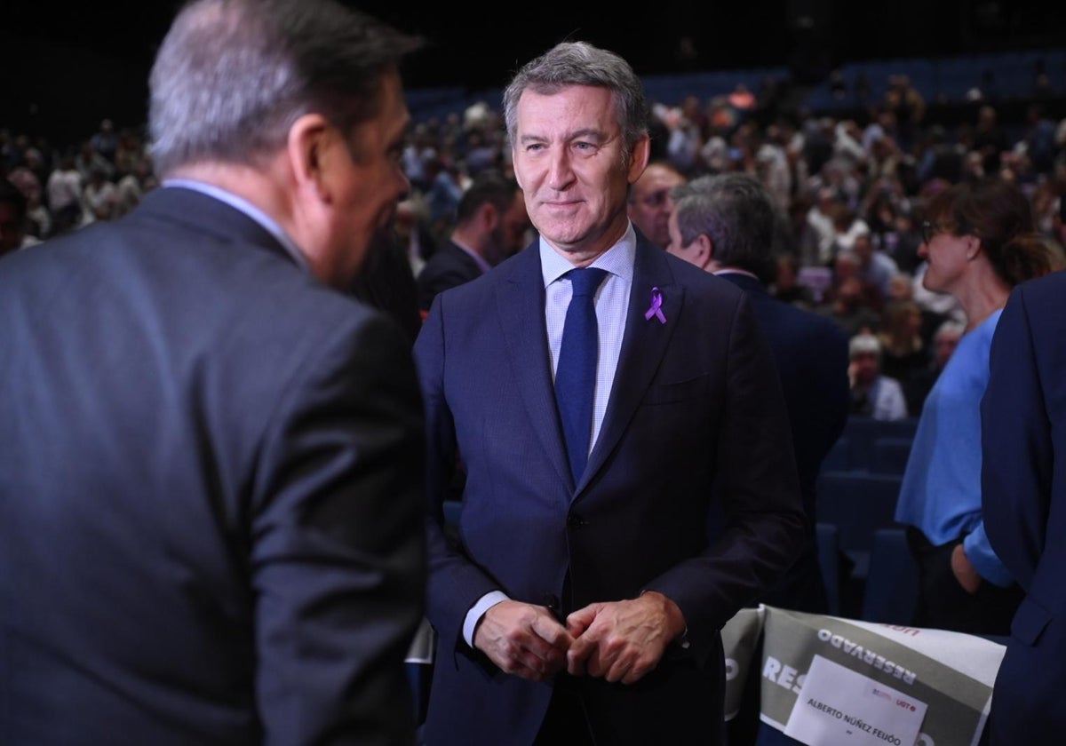 Feijóo, en Barcelona, en el congreso confederal de la UGT