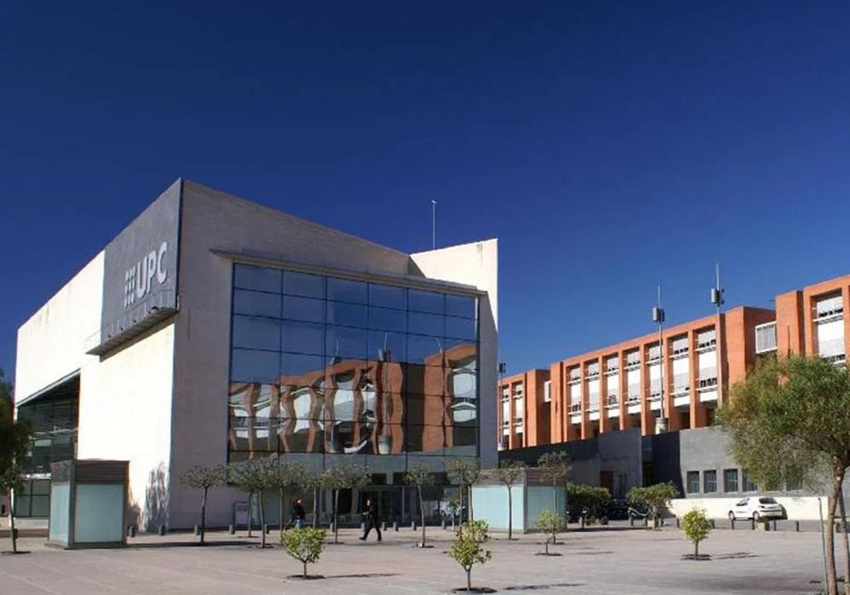 Exterior del campus de la UPC