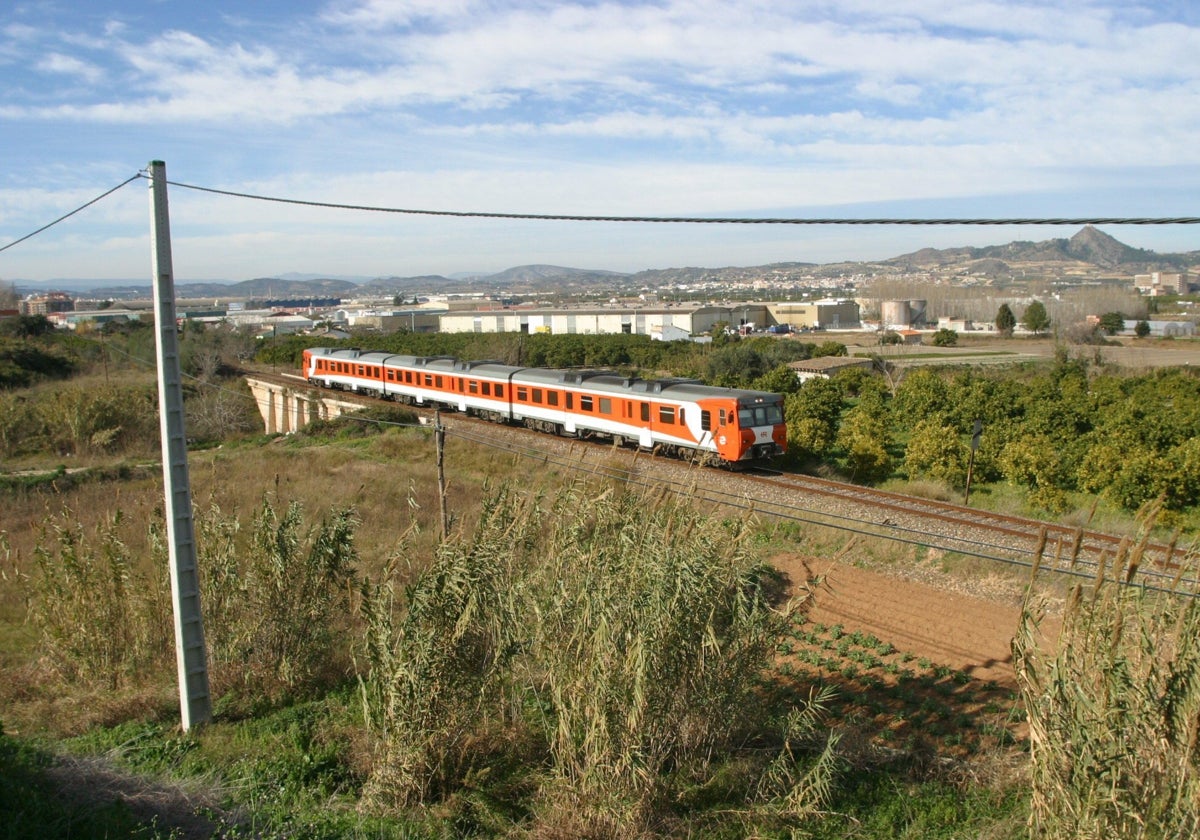 Descarrila un tren de pasajeros en Lugo sin personas heridas, tras atropellar a dos caballos