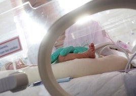 El tratamiento para bebés en el que España fue pionero evita 10.000 ingresos por virus respiratorio sincitial