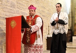 Los libros litúrgicos de las clarisas de Belorado, a la venta en un portal de segunda mano