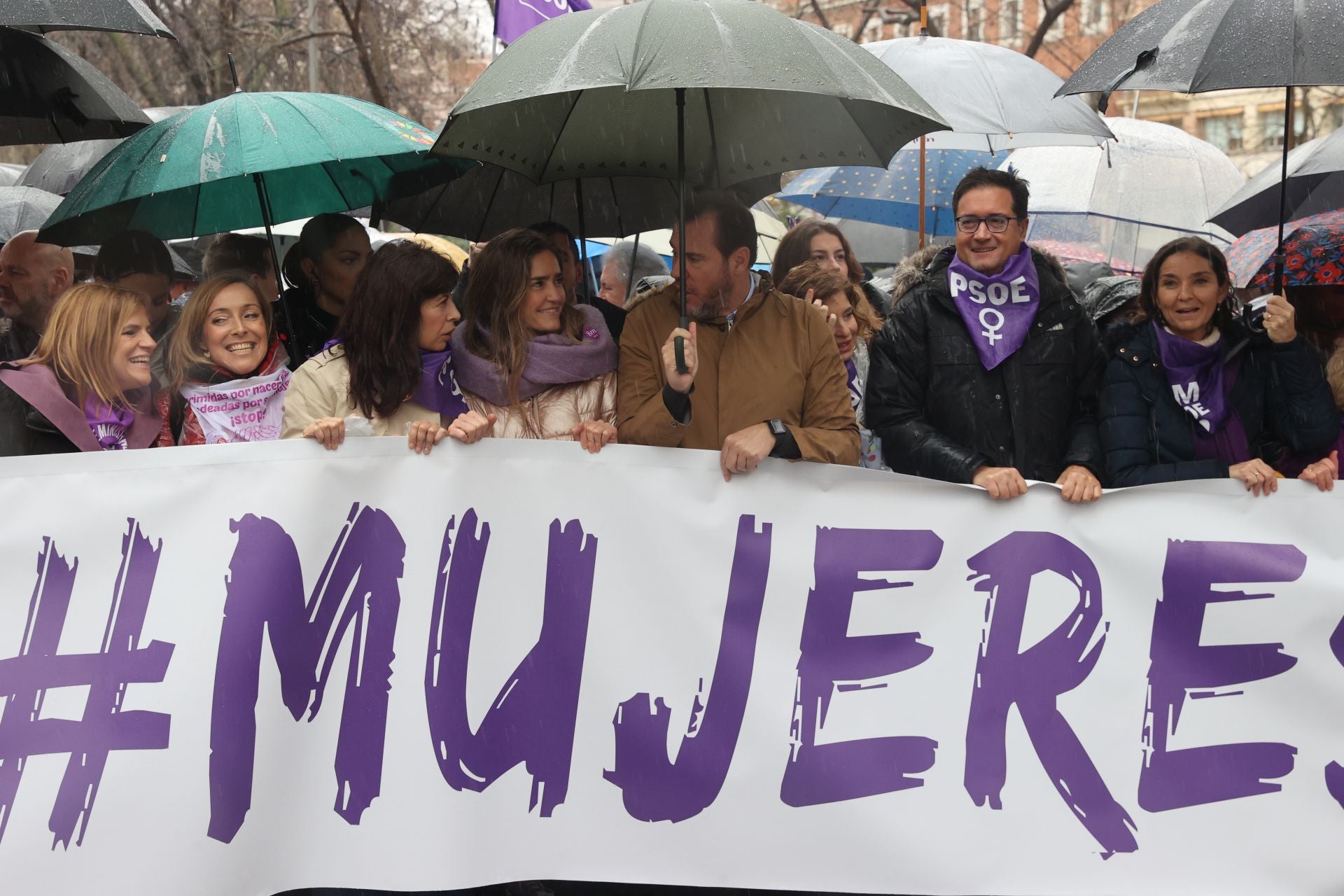 Varios ministros y políticos socialistas acuden a la manifestación del 8M en Madrid