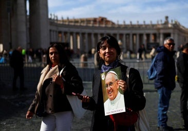 El Papa Francisco pasa la noche «tranquila», sin crisis respiratorias