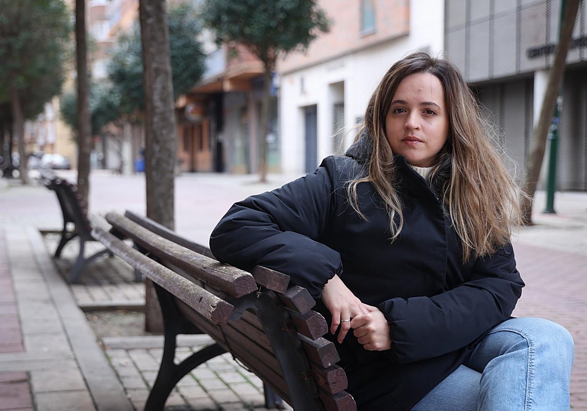 Victoria Salinas, educadora social, impulsó una recogida de firmas en Change.org para reclamar al Ministerio del Interior personal de seguridad