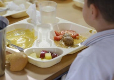 Menos rebozados en el colegio y fin a la bollería y las bebidas azucaradas