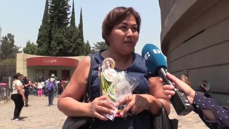 El luto de los mexicanos por el papa Francisco llega a la Basílica de Guadalupe