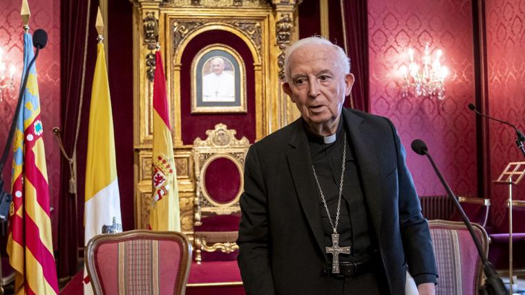 Los cardenales españoles que podrían dar la sorpresa en el cónclave para suceder al Papa Francisco