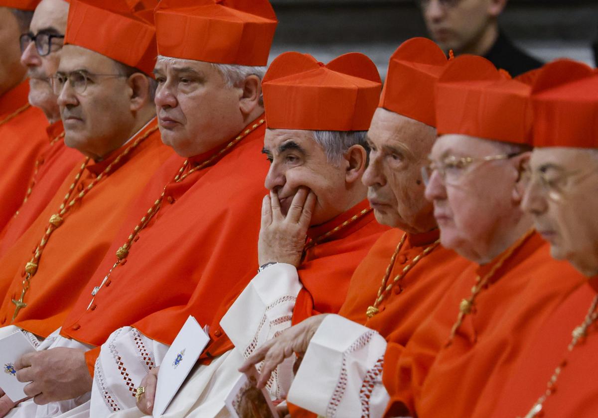 El prelado era una de las personas más cercanas al Papa hasta que se conocieron las controvertidas operaciones económicas en las que estaba implicado