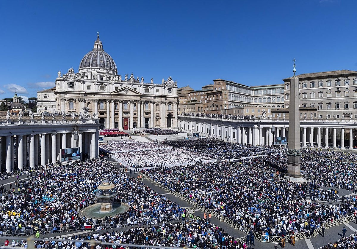 La Iglesia no pertenece a ningún Papa, todo Papa pertenece a la Iglesia