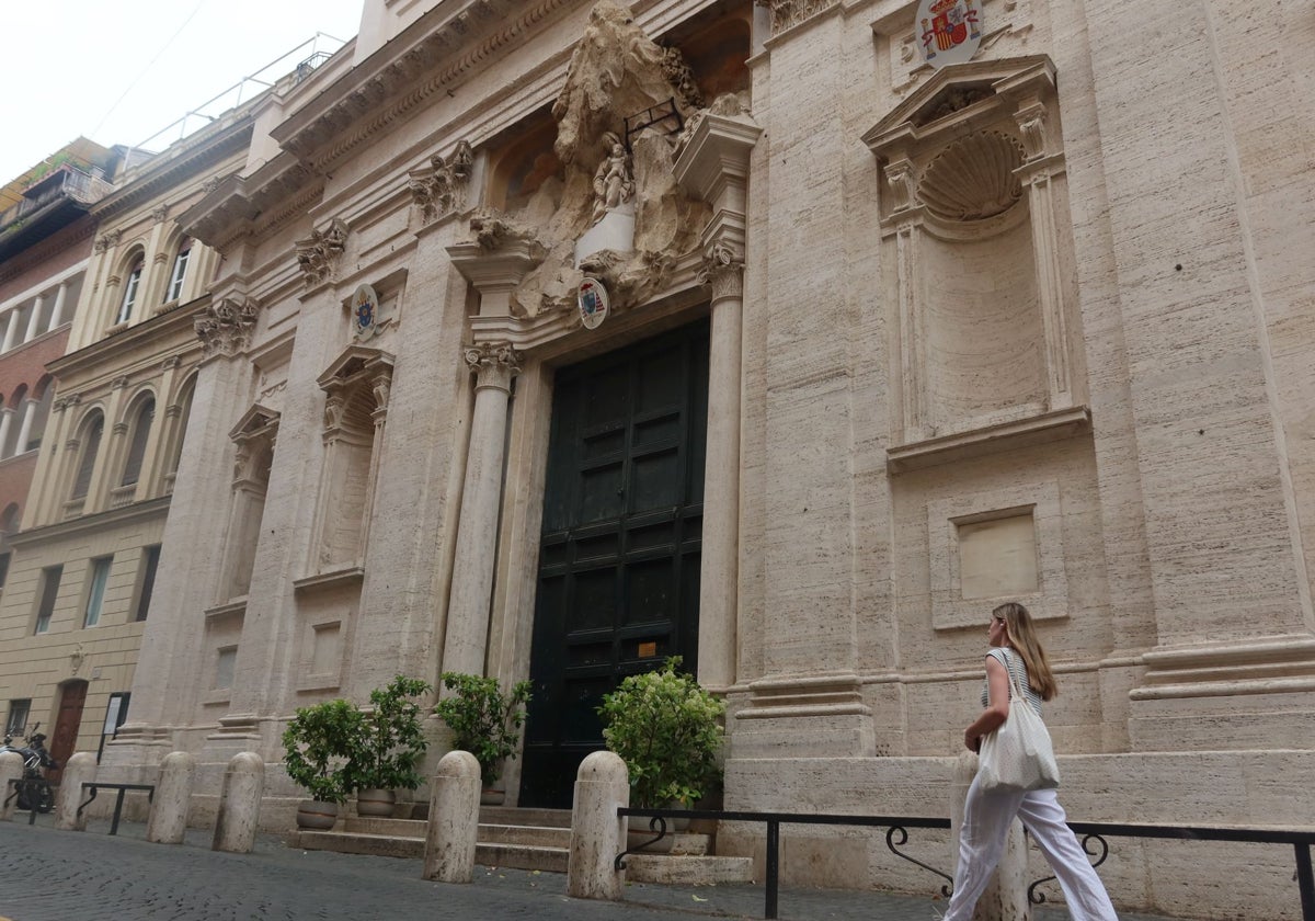 Fachada de la Iglesia Española en Roma