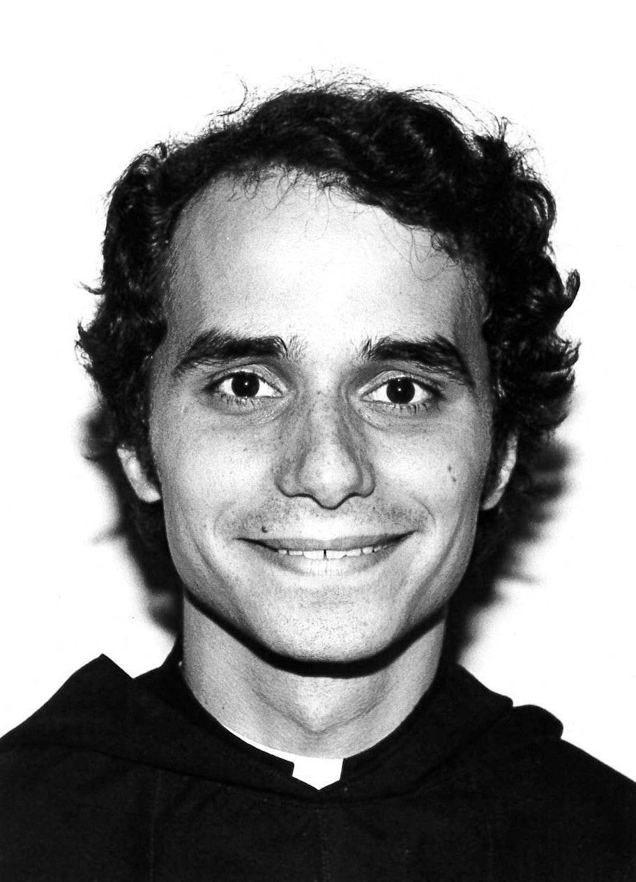 Robert Prevost fue ordenado sacerdote a los 28 años.