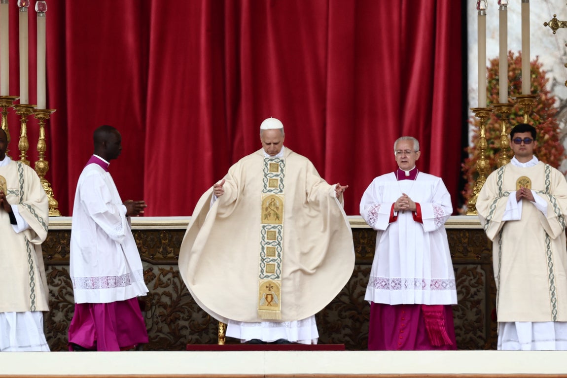 El Papa comienza la ceremonia del inicio de su Pontificado