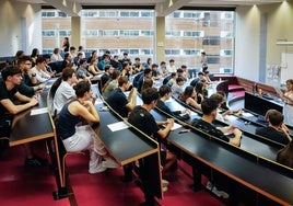 Notas de corte de acceso a la universidad en España en 2025: consulta tu carrera en este buscador