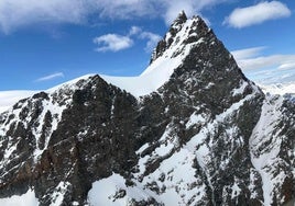 Hallan cinco esquiadores muertos en una montaña suiza cerca de Zermatt