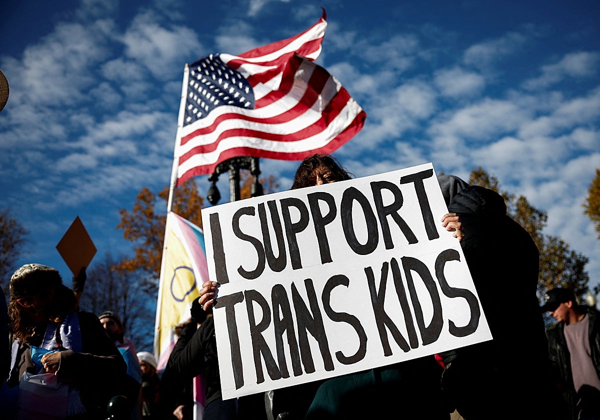 Una manifestación en Washington a favor de que los niños puedan transicionar