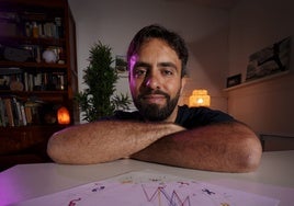 Diego Sanz se dedica al negocio de las cartas astrales y se define como astrólogo y «terapeuta transpersonal»