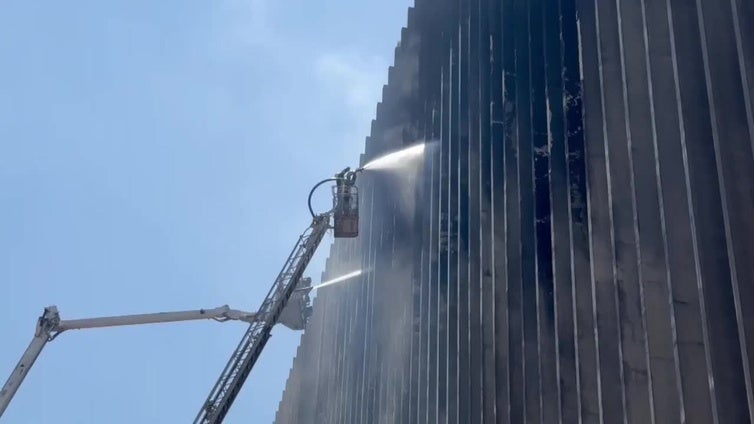 Un incendio en una central telefónica de El Cairo deja cuatro trabajadores muertos