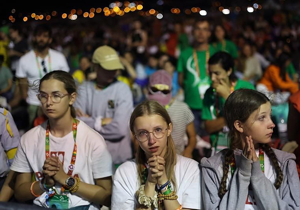 Participantes en la vigilia de la Jornada Mundial de la Juventud de Lisboa en 2023