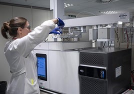 Forenses, más allá de las autopsias