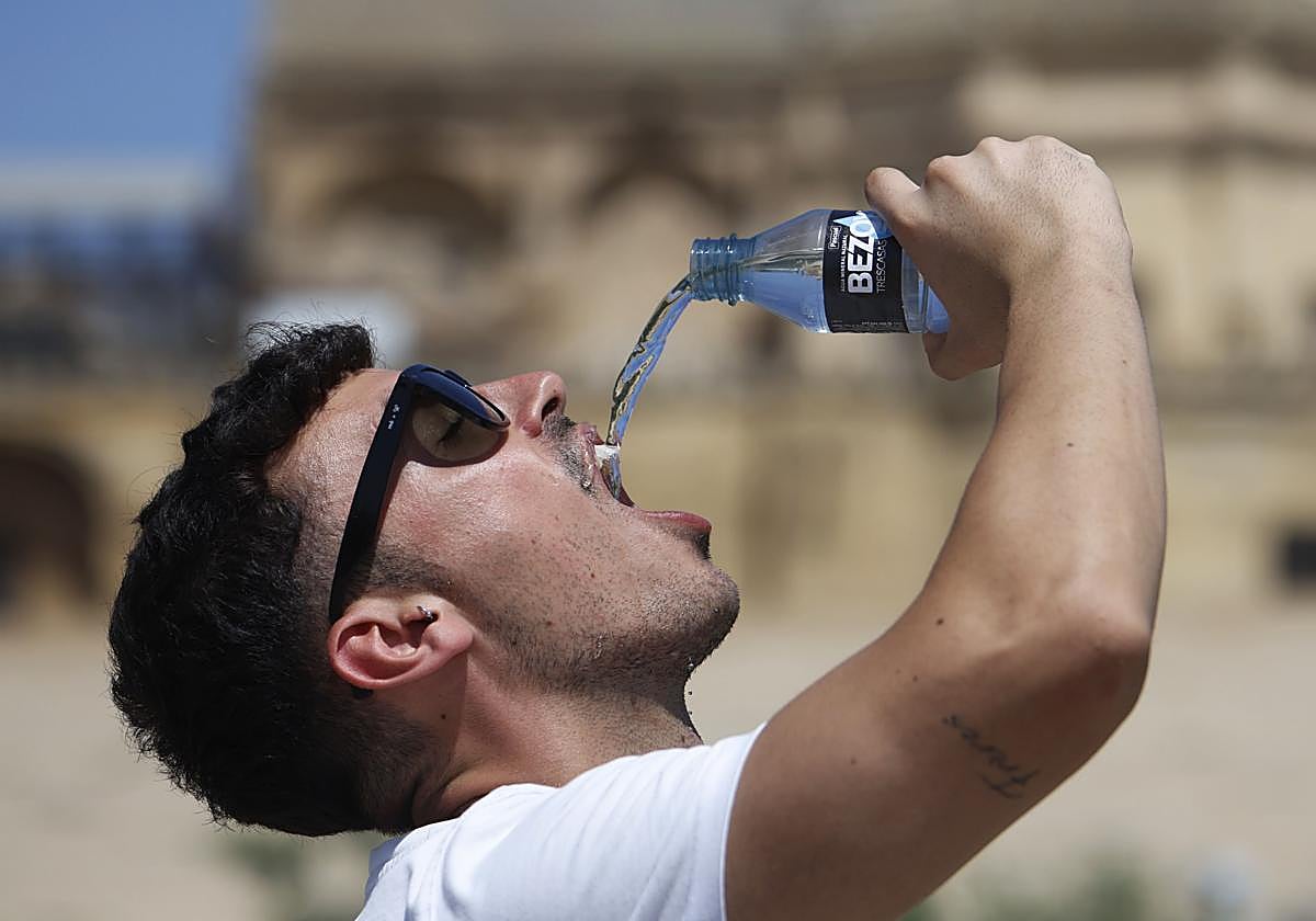 La Aemet pone en aviso a España por lo que va a durar la ola de calor: «Aumenta la incertidumbre»