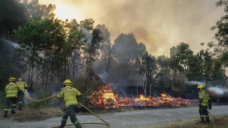 Portugal, sin aviones antiincendios, pide ayuda a Marruecos para sofocar las llamas