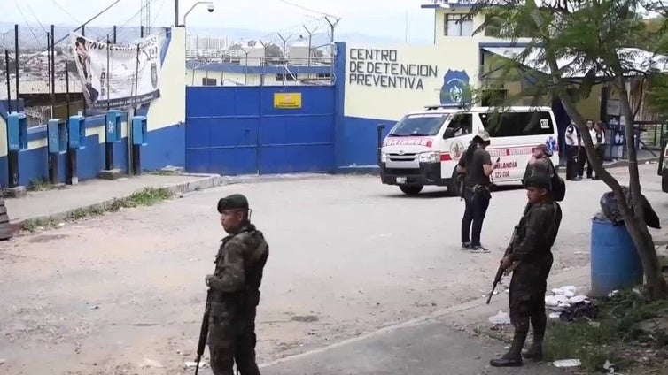 Guatemala amanece con ataques: pandilleros se amotinan en cárcel y atentan contra diputado