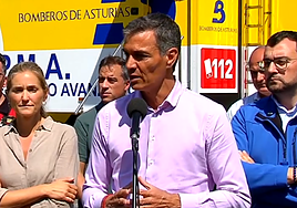 Incendios en Castilla y León, Galicia y Extremadura hoy, en directo: Pedro Sánchez habla en vivo en Asturias con Barbón