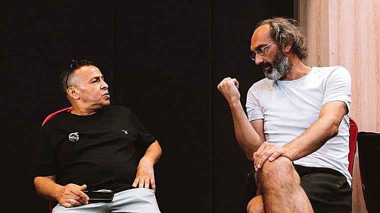 Jousef Kadri y la habitación donde pernoctó junto al sitio del crimen