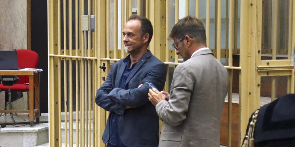 El juicio contra la pareja de Juana Rivas se aplaza al 23 de octubre