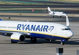 Ryanair niega el embarque a una joven con discapacidad por las dimensiones de su silla de ruedas