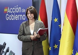 Diana Morant 'rescata' desde el ministerio la academia valenciana de la lengua y se centra en su camino  hacia la Generalitat