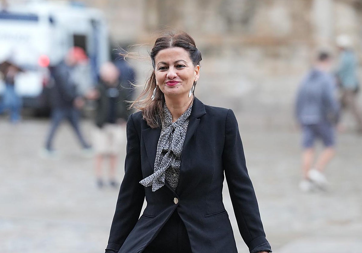 La ministra de Juventud e Infancia, Sira Rego llega a una reunión en el Ayuntamiento de Santiago, a 22 de octubre de 2025, en Santiago de Compostela, La Coruña, Galicia