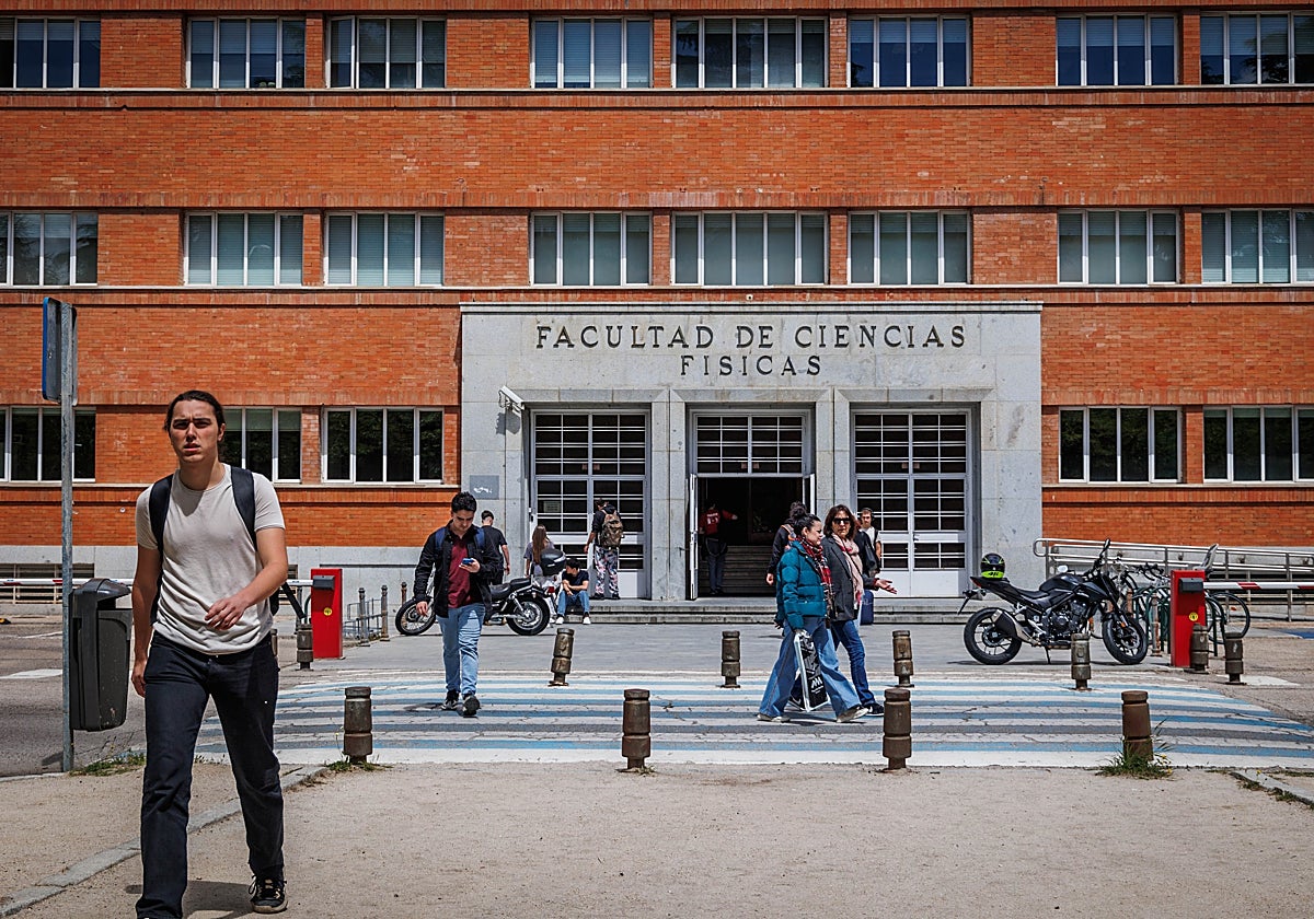 La Facultad de Físicas de la Universidad Complutense de Madrid