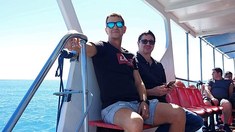 Gabi Socol junto a su hermano la última vez que viajó a España