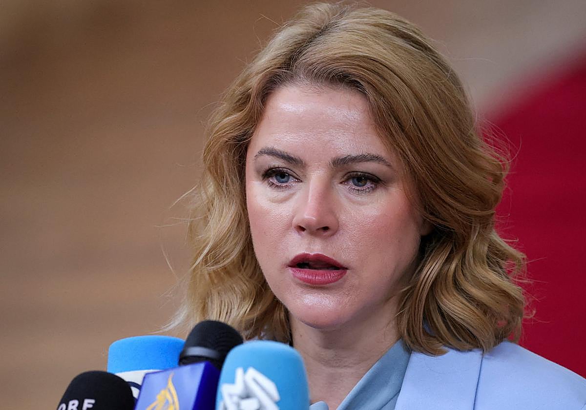 La primera ministra de Letonia Evika Silina