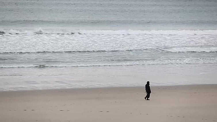 El temporal, con vientos de 150 kilómetros por hora, causa 72