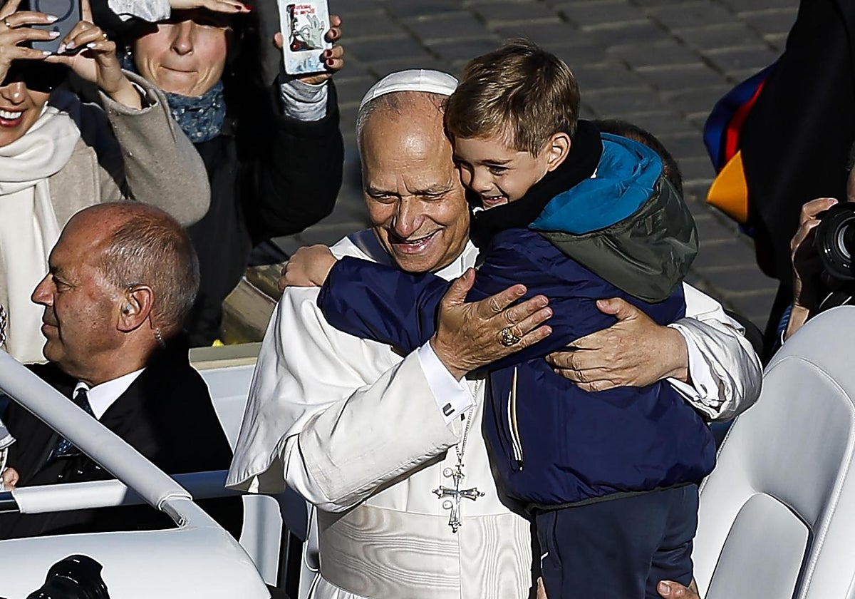 El Papa León XIV ha celebrado la misa este domingo en la Plaza de San Pedro ante 40.000 personas con motivo del Jubileo de los coros