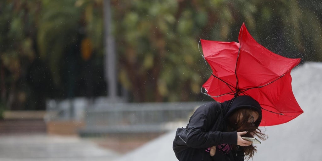 La tormenta Kristin barre de forma exprés la península de este a suroeste