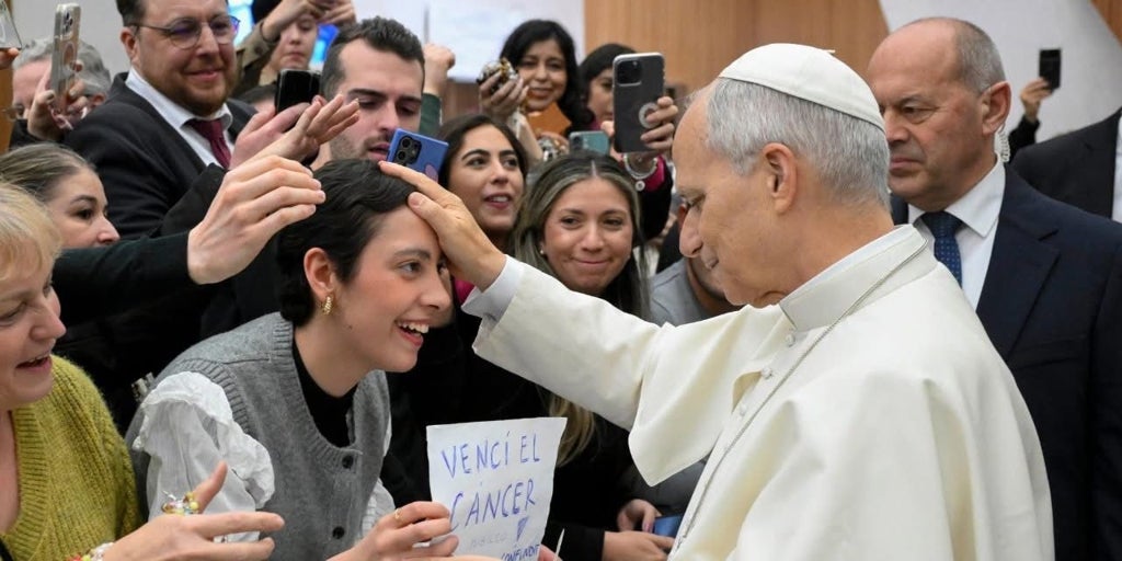 «Vencí al cáncer», el testimonio de una joven con un tumor en la mama a los 17 años que conmovió al Papa