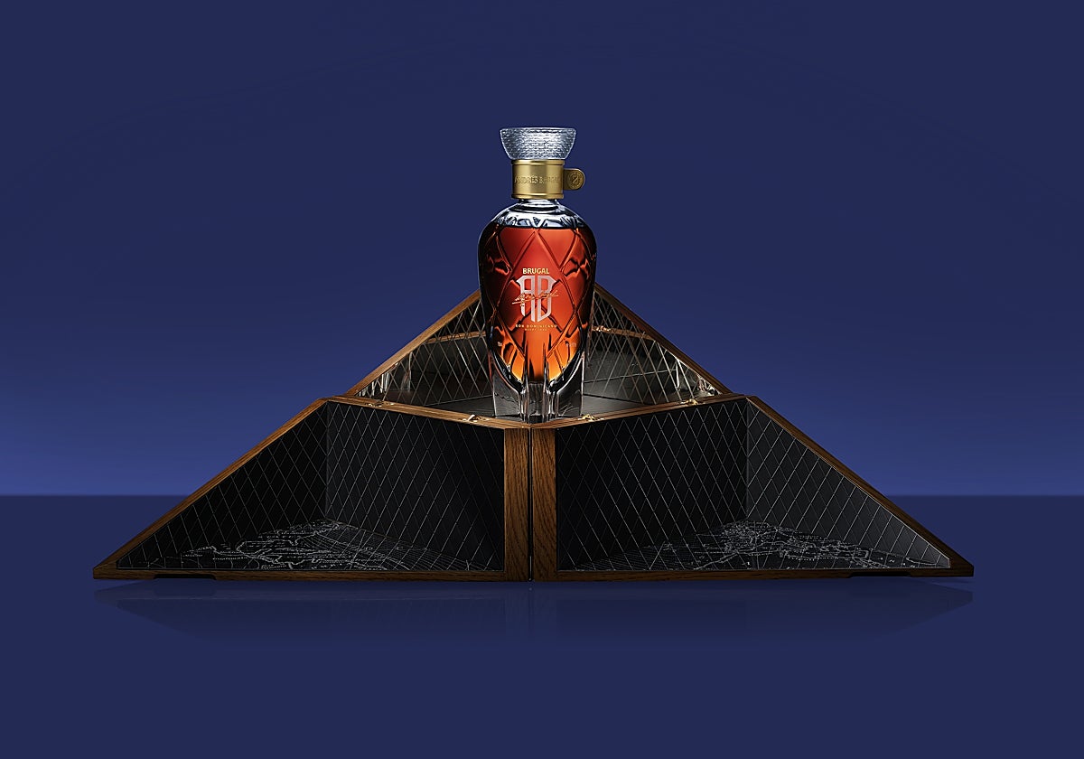 Así es la edición limitada de Brugal cuyo precio es de 2.500 euros